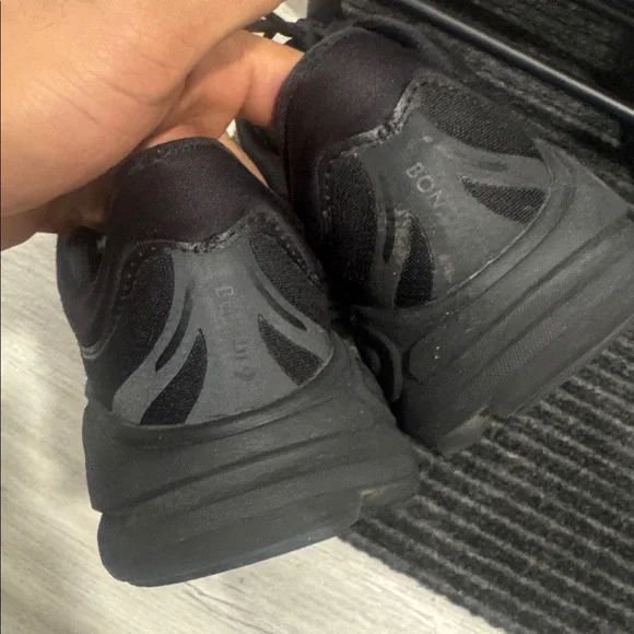 Hoka Bondi 9 Wide - Picture 12 of 14